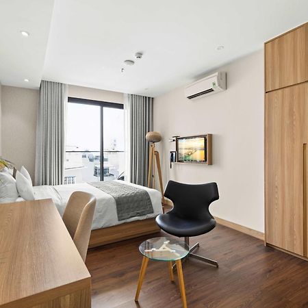Moon Hotel And Apartment Дананг Екстер'єр фото