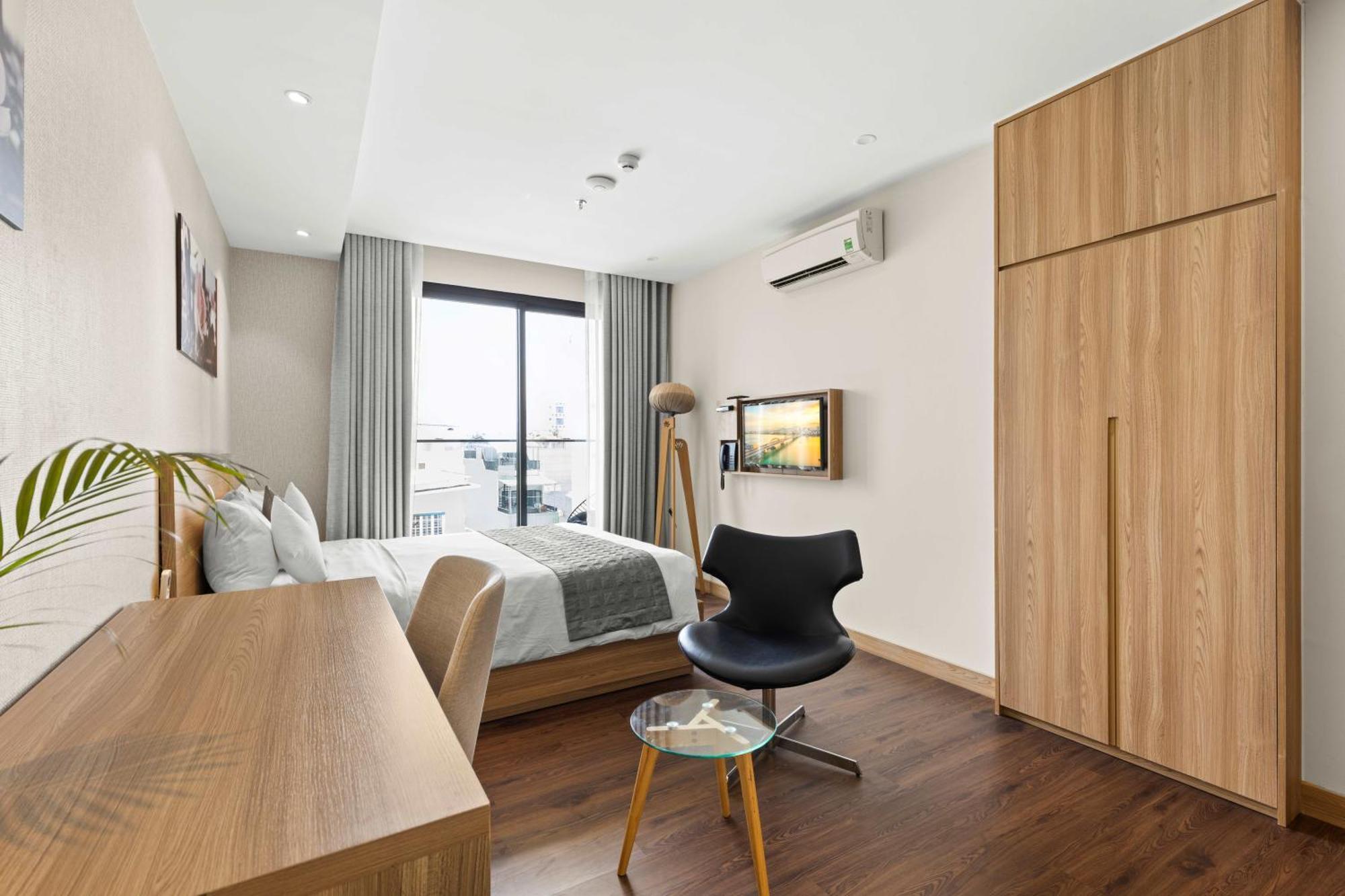 Moon Hotel And Apartment Дананг Екстер'єр фото