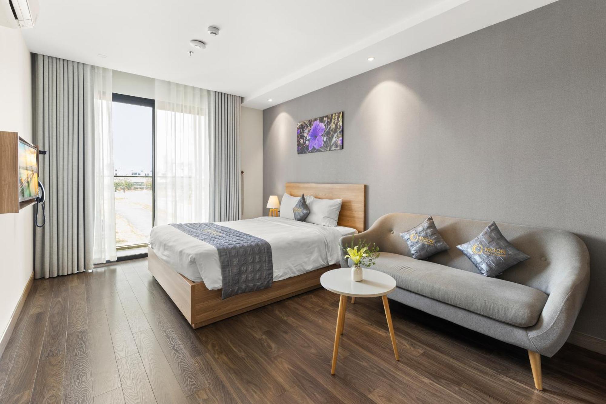 Moon Hotel And Apartment Дананг Екстер'єр фото