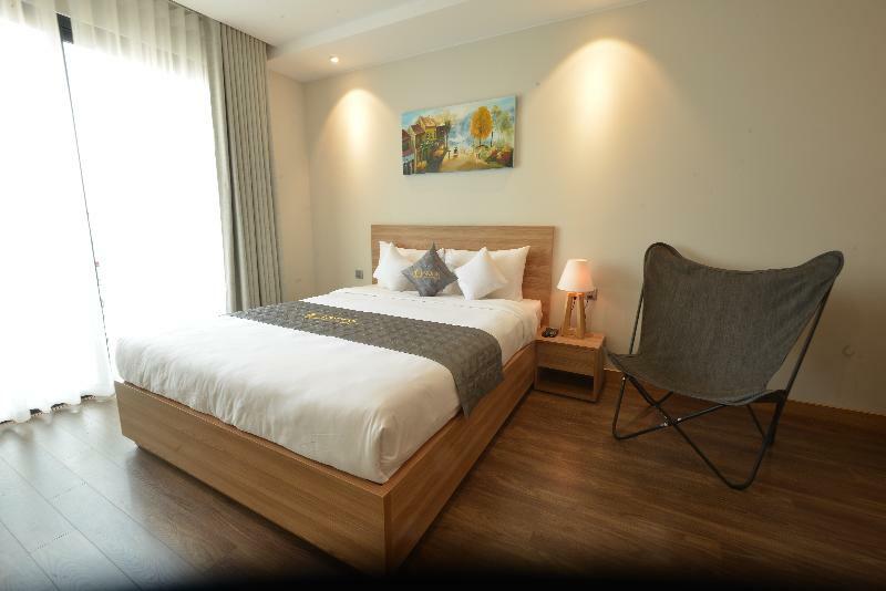 Moon Hotel And Apartment Дананг Екстер'єр фото